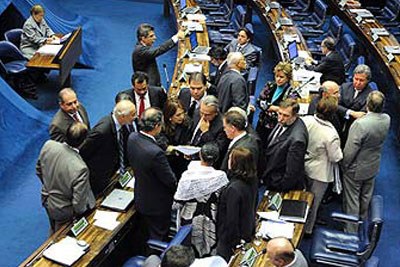 senado aprova projeto de lei de regularização fundiária na amazônia
