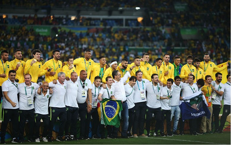Brasil conquista 4 medalhas em um dia; seleção de futebol busca novo ouro -  Gazeta de São Paulo