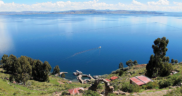 Lago Titicaca (Foto: Cláudia Motta)