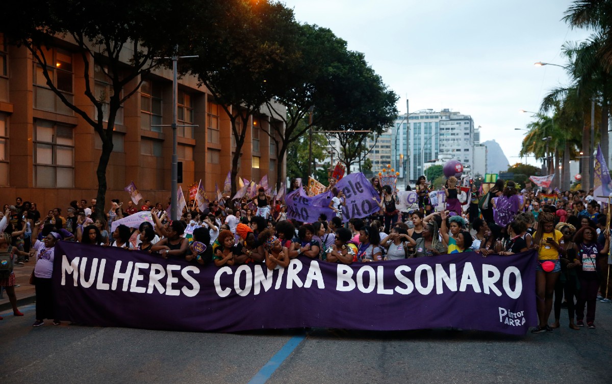 8M: Movimento pela vida das mulheres solta manifesto contra Bolsonaro
