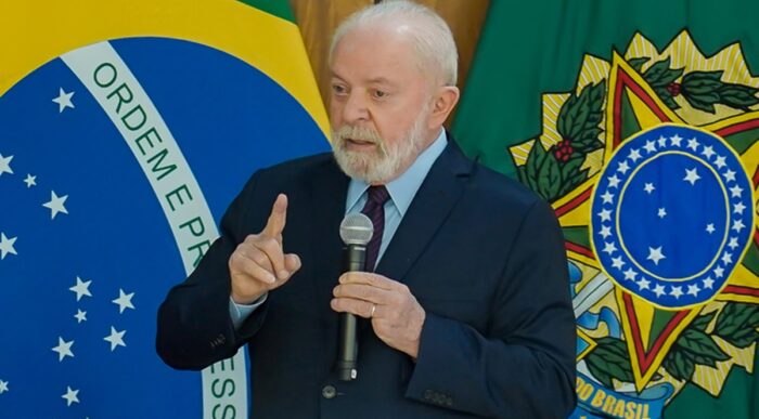 Lula decreta e Exército fará segurança dos Aeroportos do Galeão e de  Guarulhos